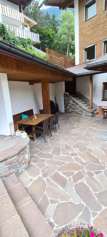 Apartamento Haus Tuxerklamm Finkenberg Exterior foto