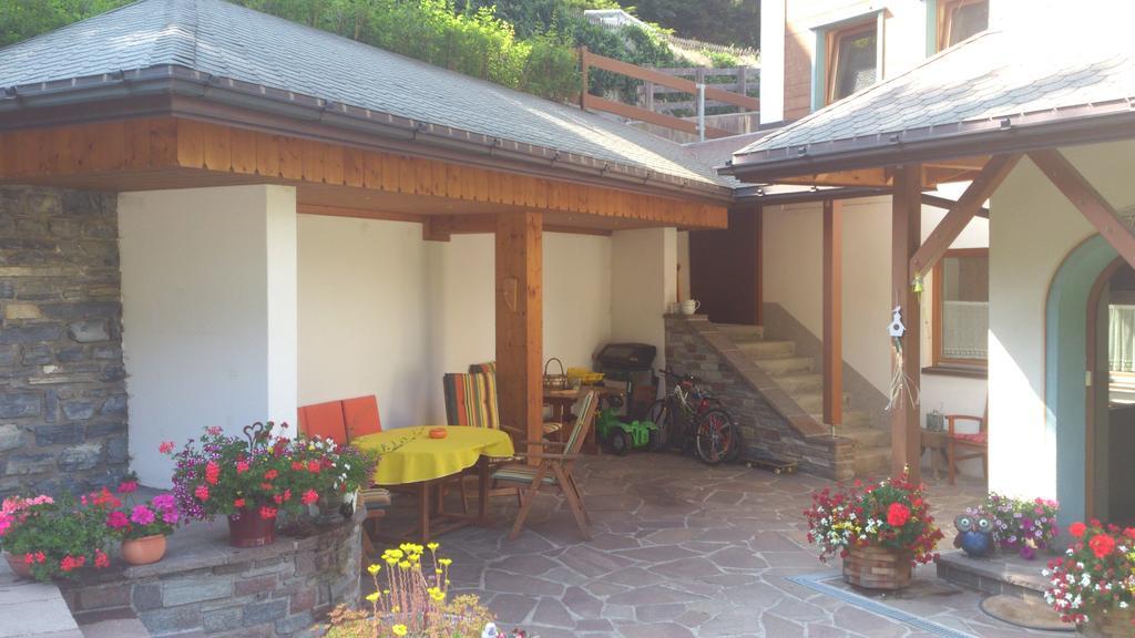 Apartamento Haus Tuxerklamm Finkenberg Exterior foto