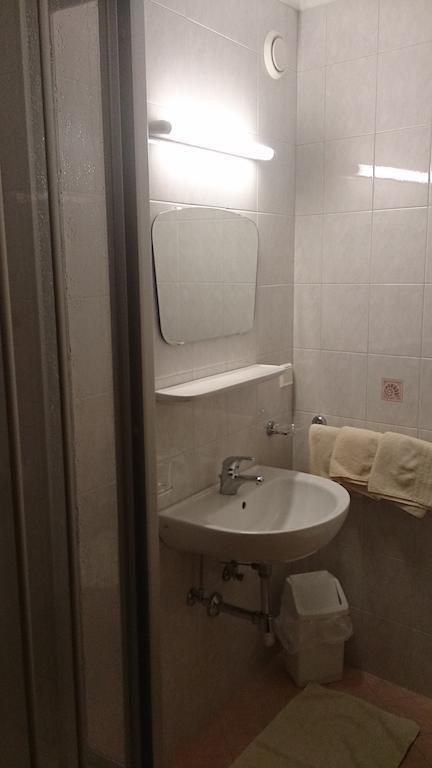 Apartamento Haus Tuxerklamm Finkenberg Exterior foto