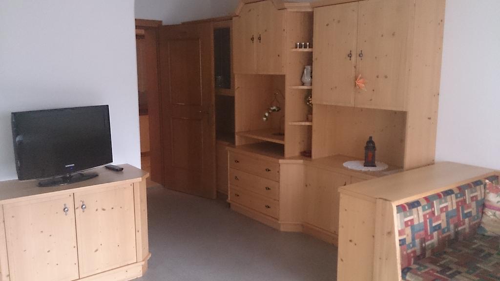 Apartamento Haus Tuxerklamm Finkenberg Habitación foto